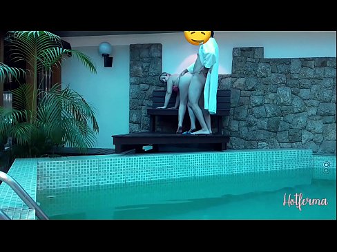 ❤️ Bosi fton shërbëtoren në pishinë, por nuk mundi t'i rezistonte një nxehtësie Video qij në sq.truedating.top ️❤