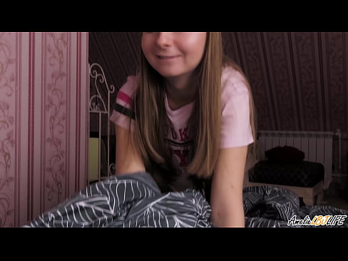 ❤️ Blondie thith thellë BFF-në e saj dhe merr spermë në gojën e saj Video qij në sq.truedating.top ️❤